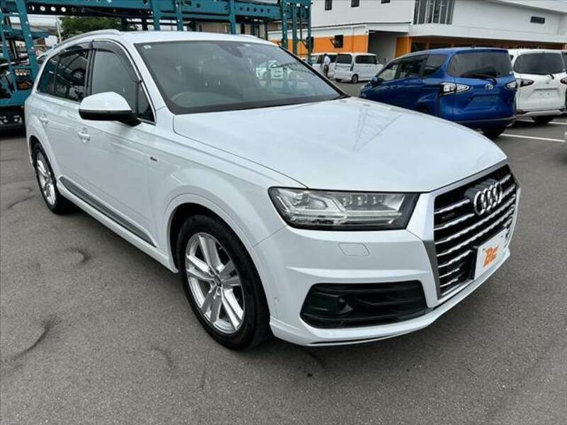Q7