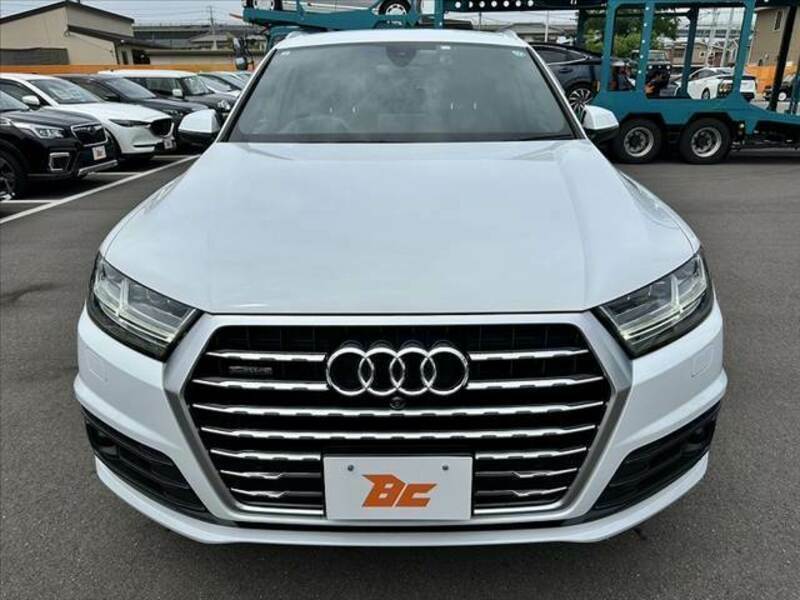 Q7
