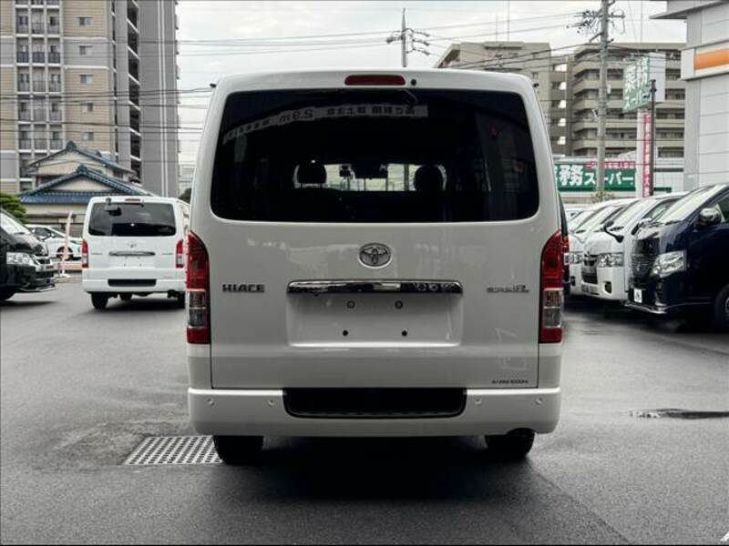 HIACE VAN