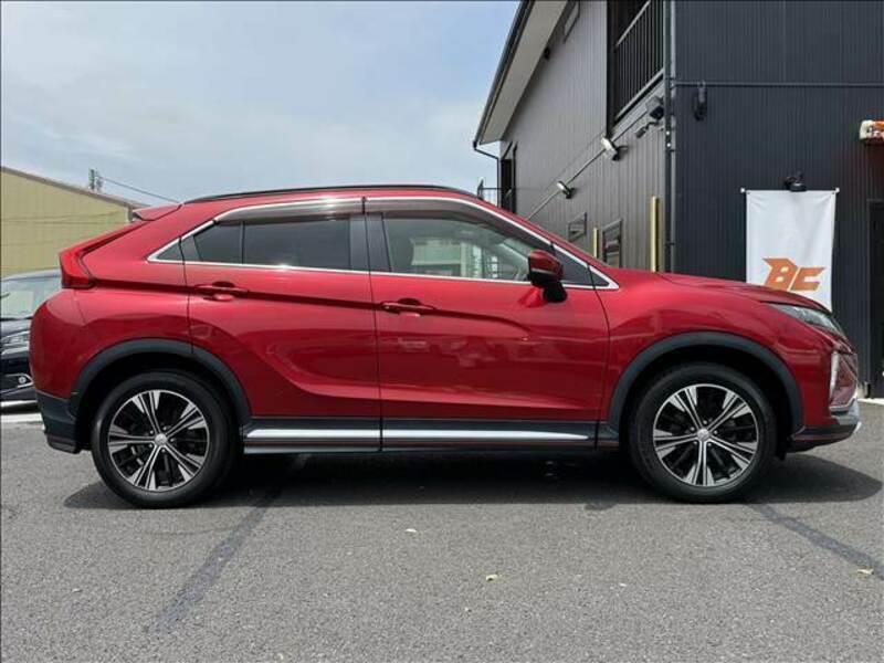 ECLIPSE CROSS
