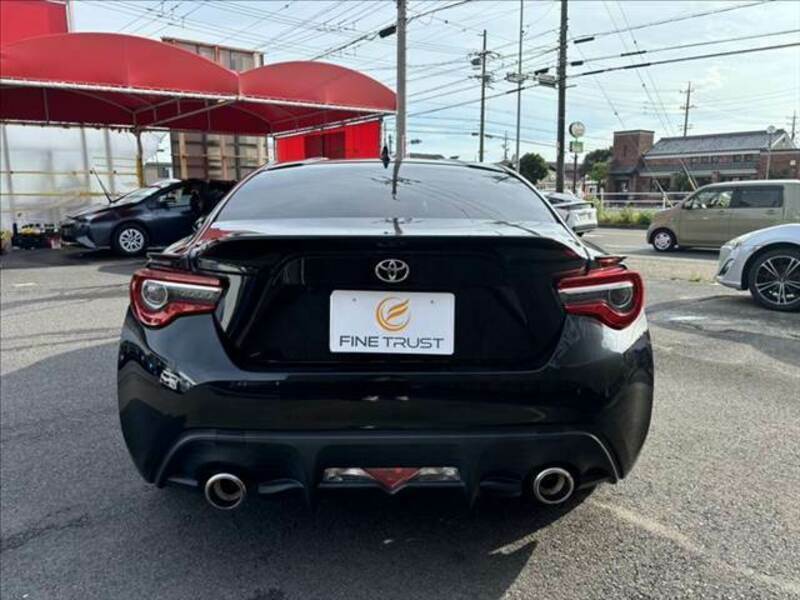 86