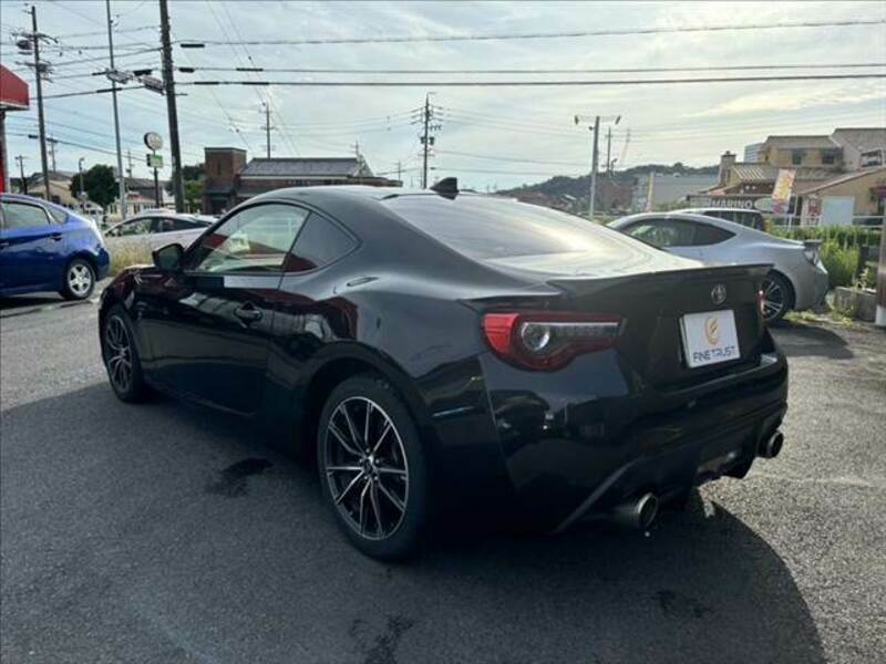 86