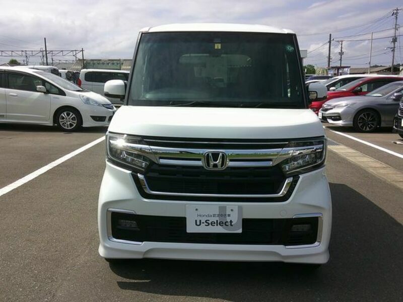 N BOX CUSTOM