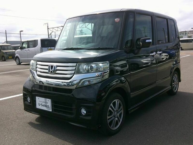 HONDA N BOX CUSTOM