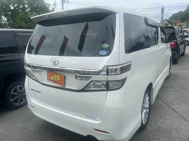 VELLFIRE
