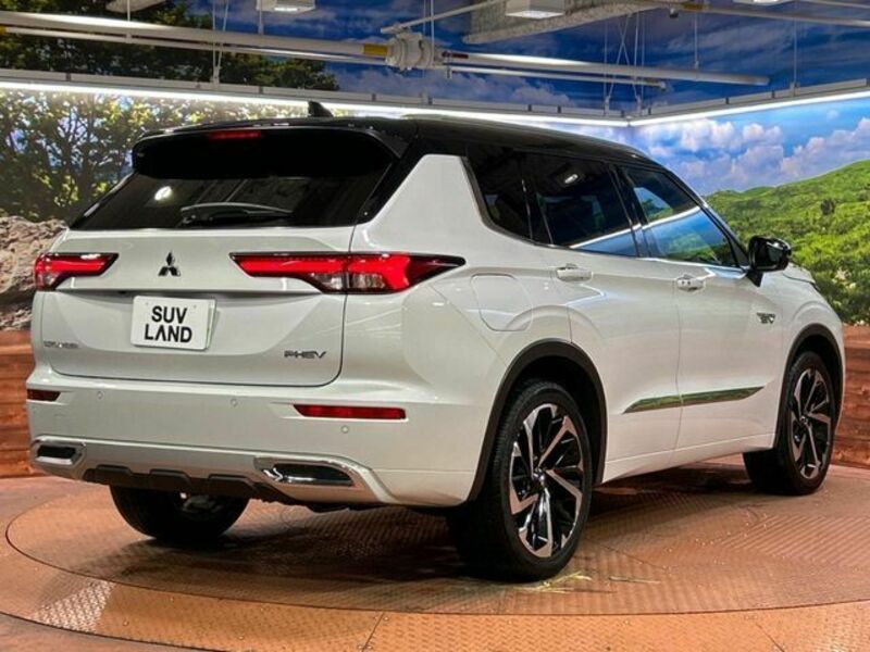 OUTLANDER PHEV