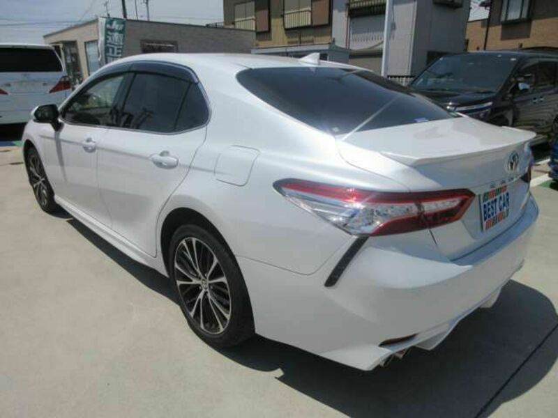 CAMRY