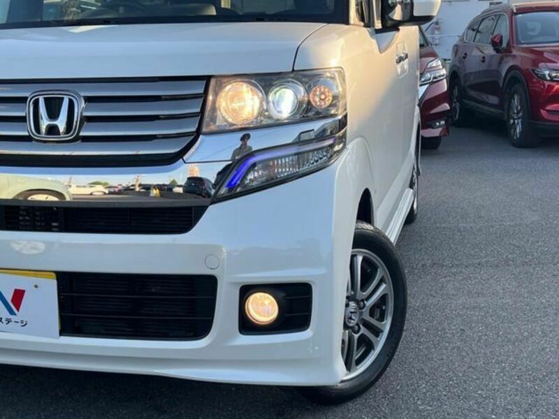 N BOX CUSTOM