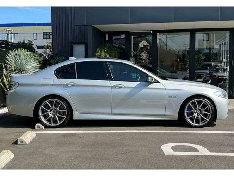 5 SERIES