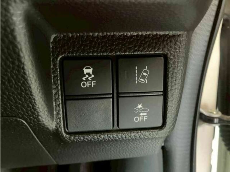 N BOX
