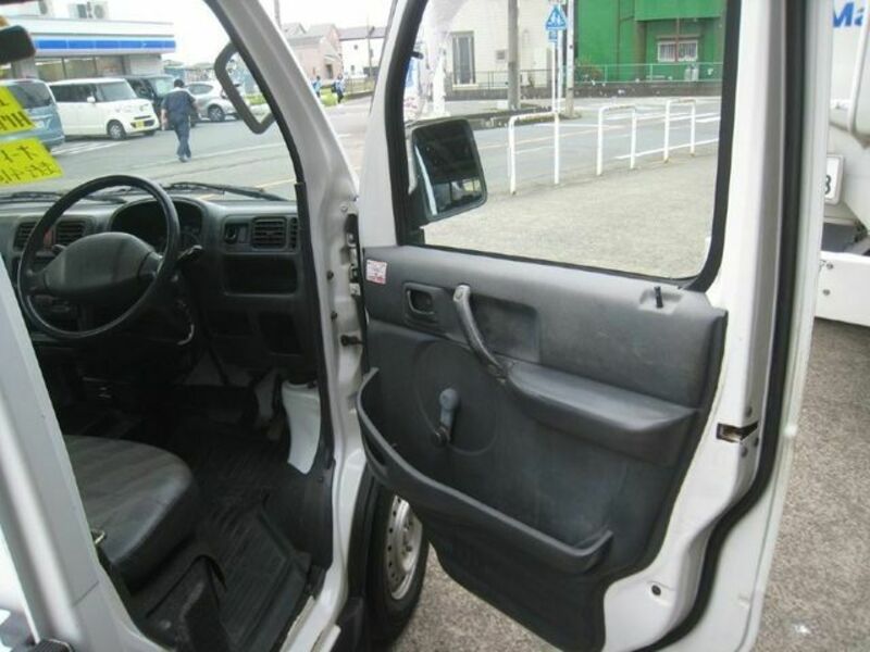 CARRY TRUCK
