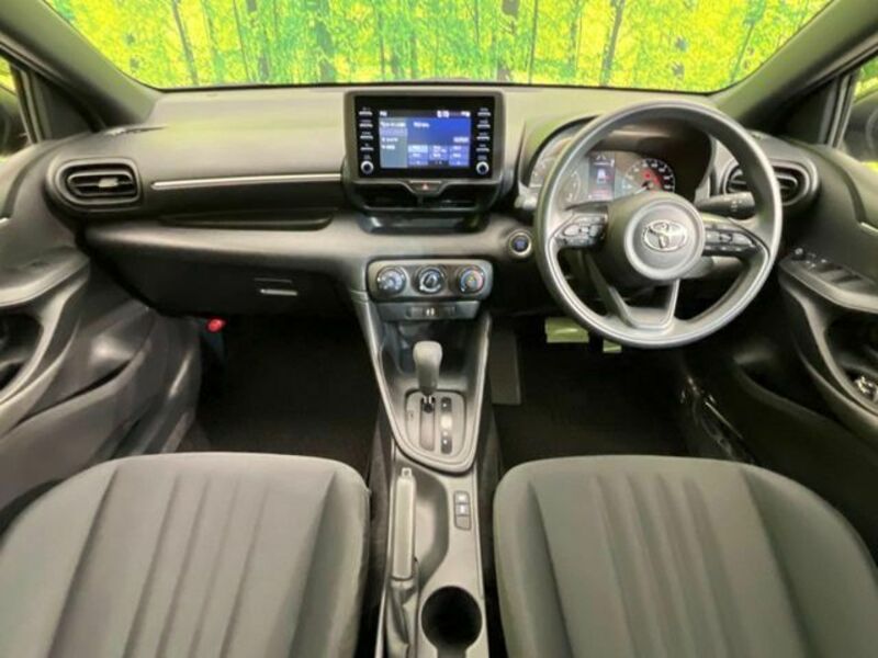 YARIS-1