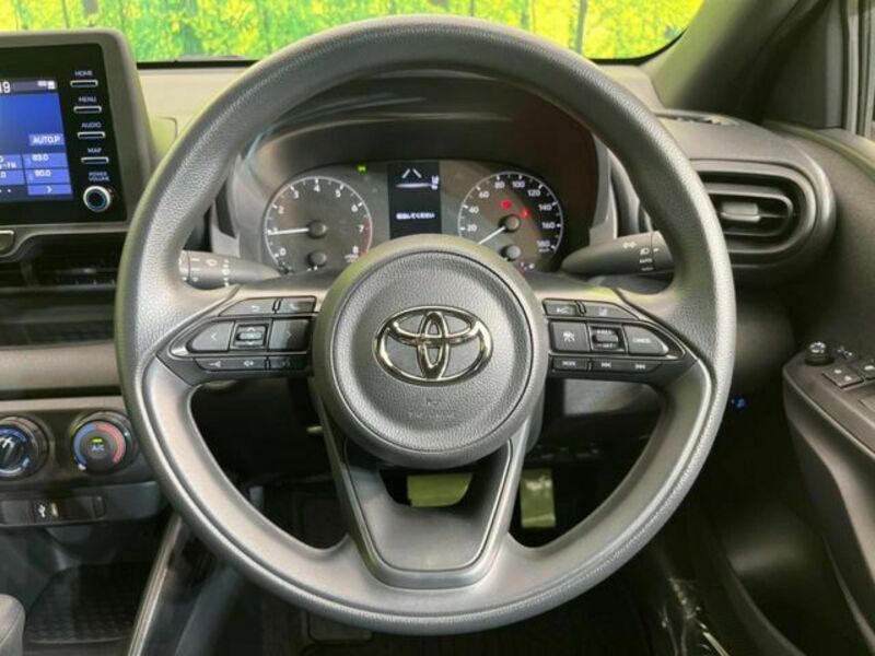 YARIS-10