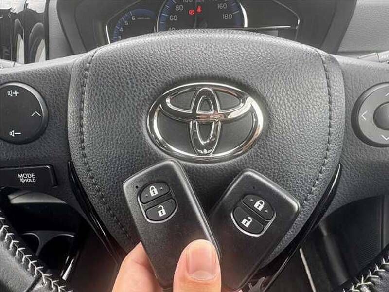 COROLLA FIELDER