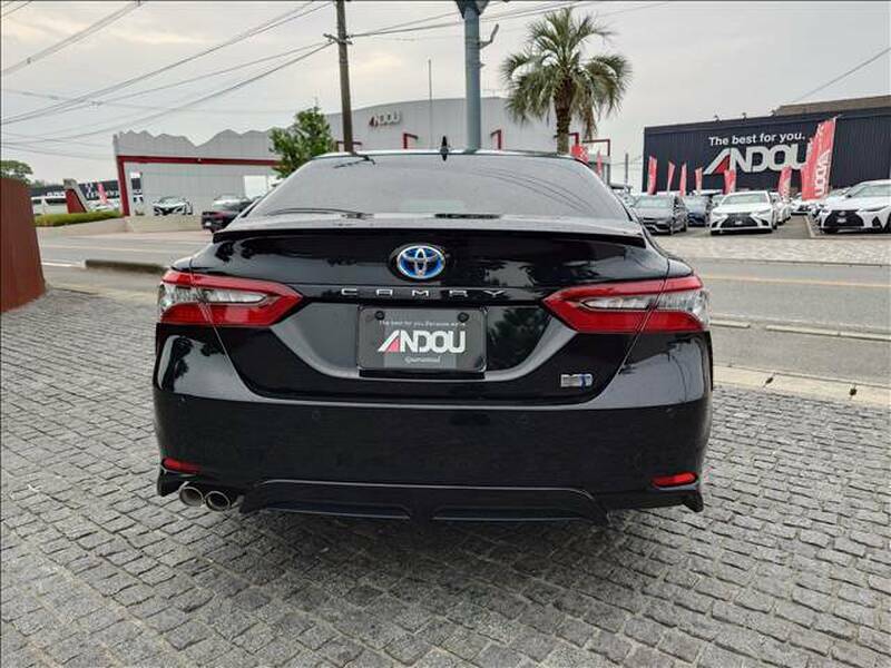 CAMRY