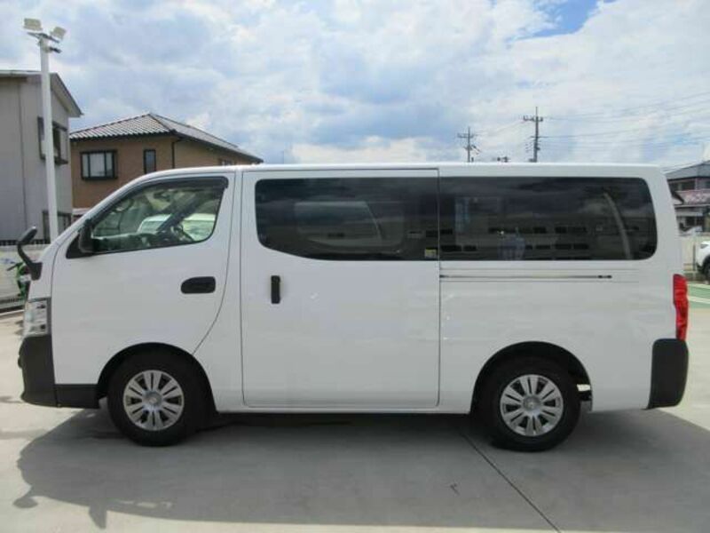 NV350 CARAVAN