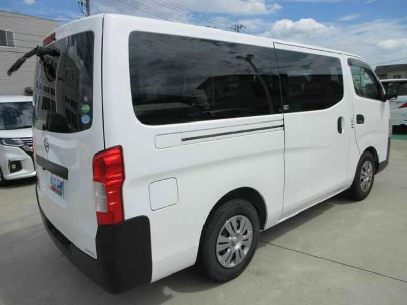 NV350 CARAVAN