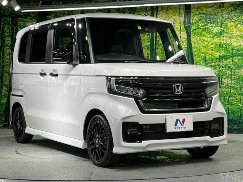 N BOX CUSTOM