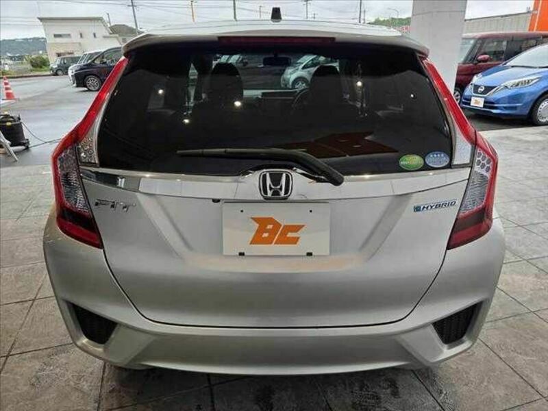 FIT HYBRID