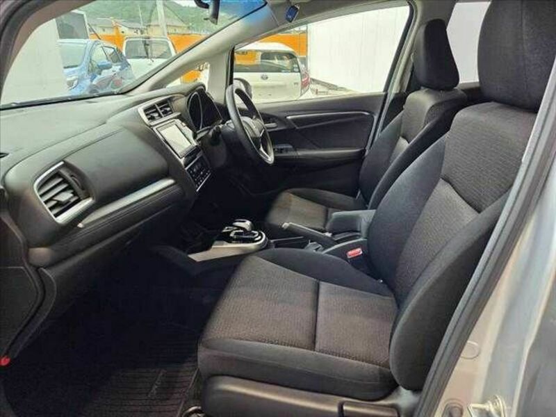 FIT HYBRID