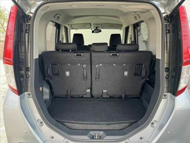 ROOMY