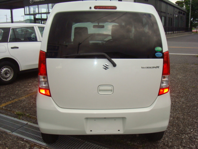 WAGON R