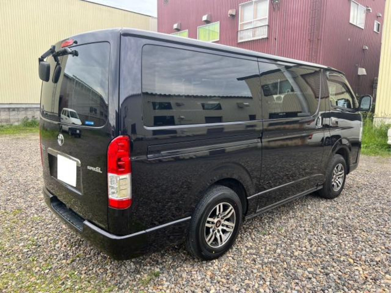 HIACE VAN