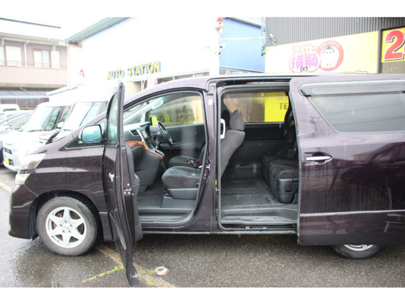 VELLFIRE