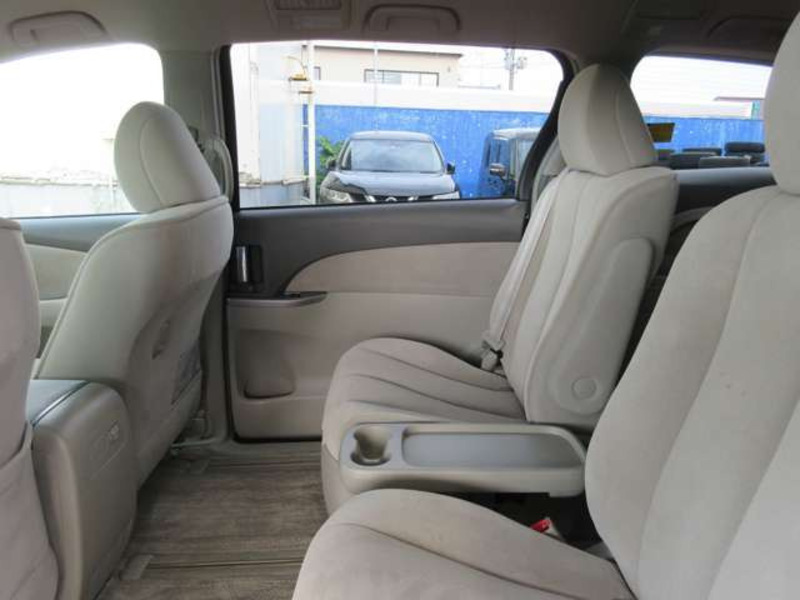 ESTIMA HYBRID