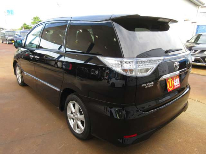 ESTIMA HYBRID