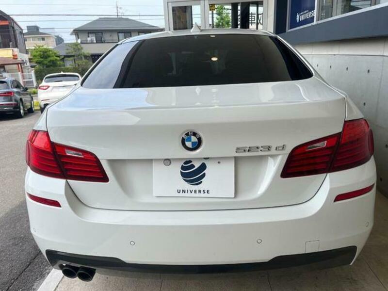 5 SERIES