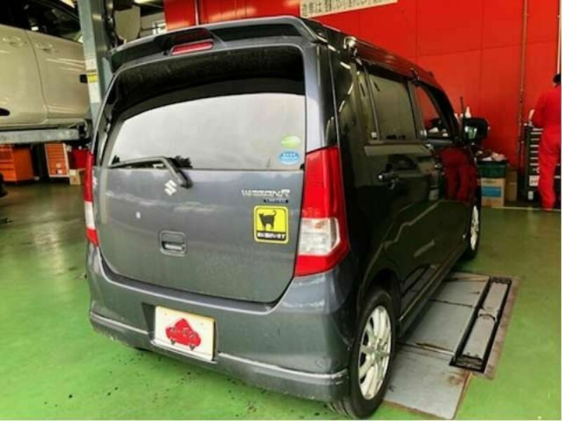 WAGON R