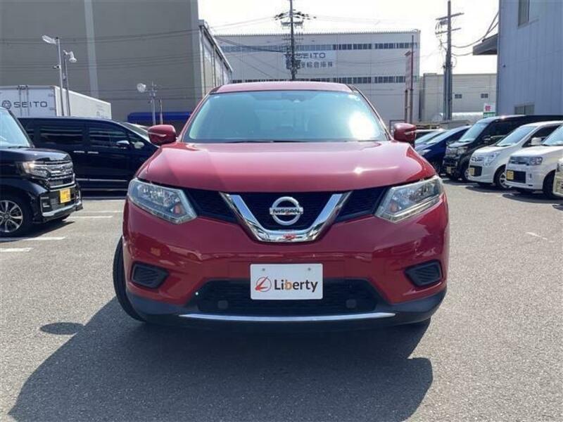 X-TRAIL