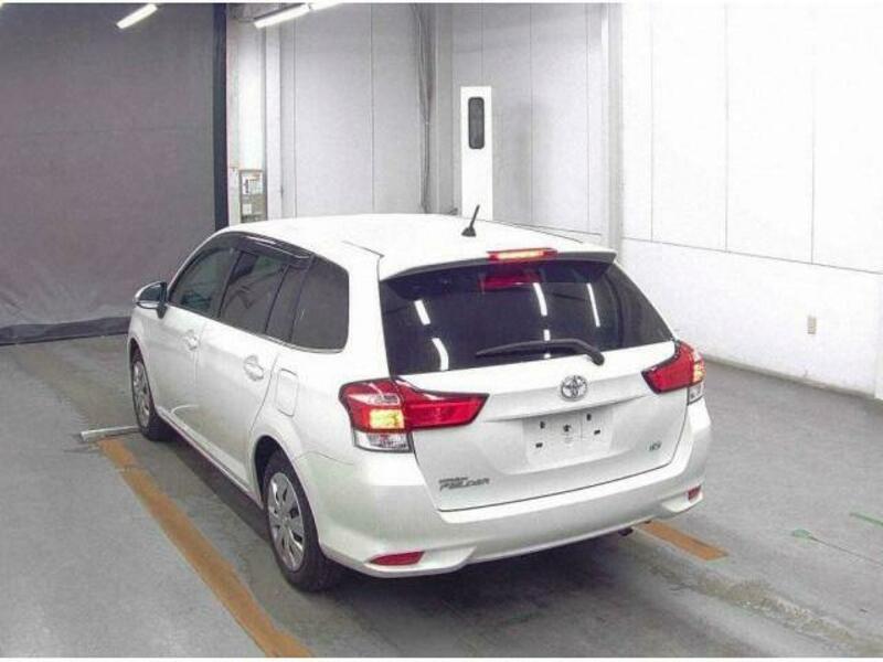COROLLA FIELDER-1