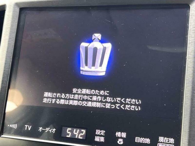 CROWN