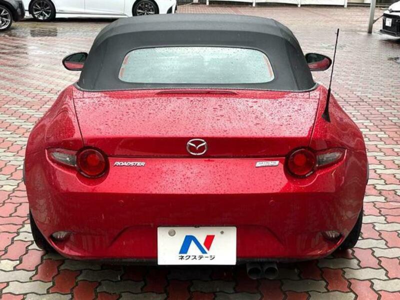 ROADSTER-14