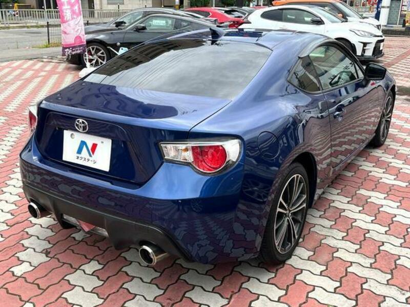 86
