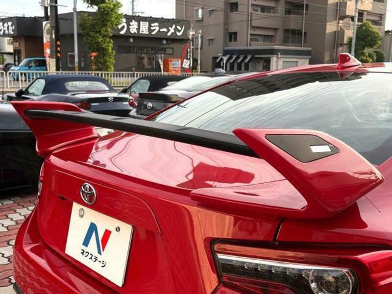 86
