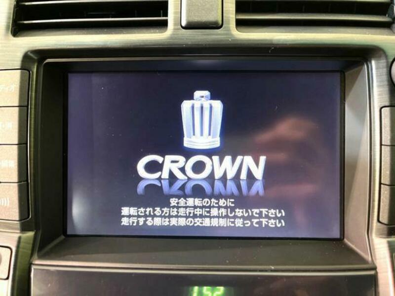 CROWN