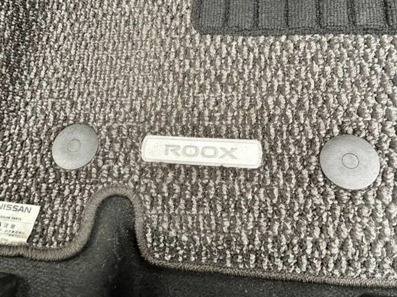 ROOX