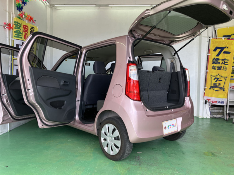 WAGON R