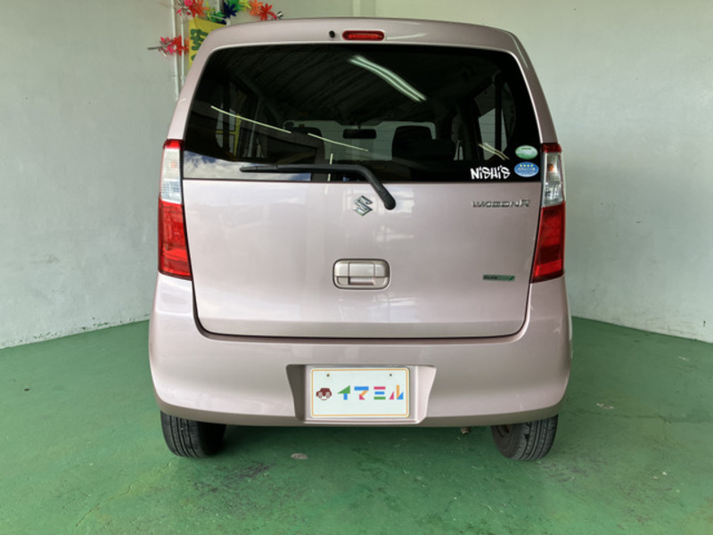 WAGON R