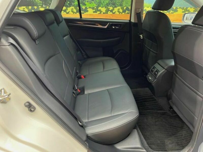 LEGACY OUTBACK-9