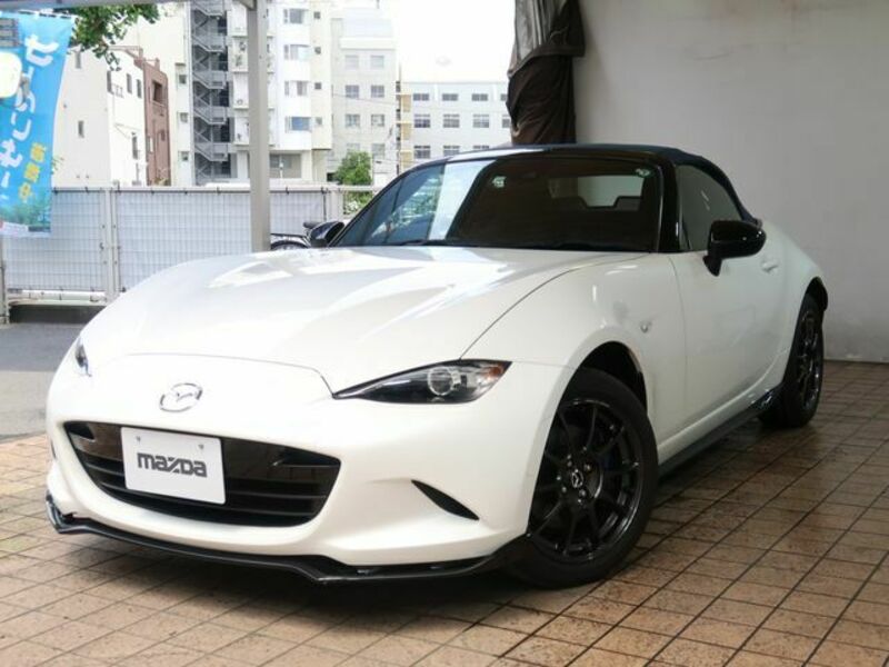 ROADSTER