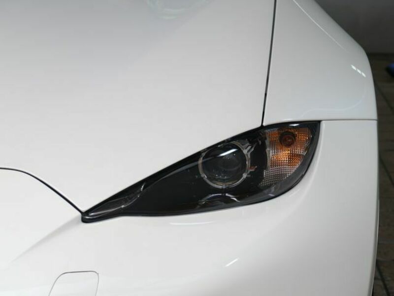 ROADSTER