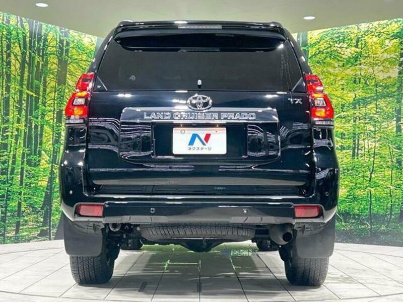 LAND CRUISER PRADO-15
