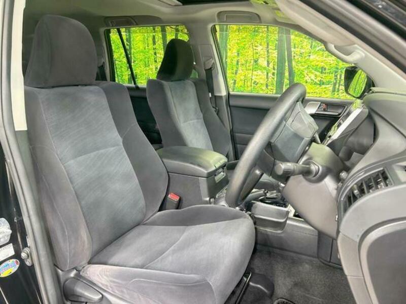 LAND CRUISER PRADO-7