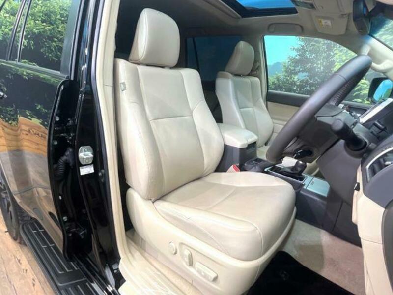 LAND CRUISER PRADO-7