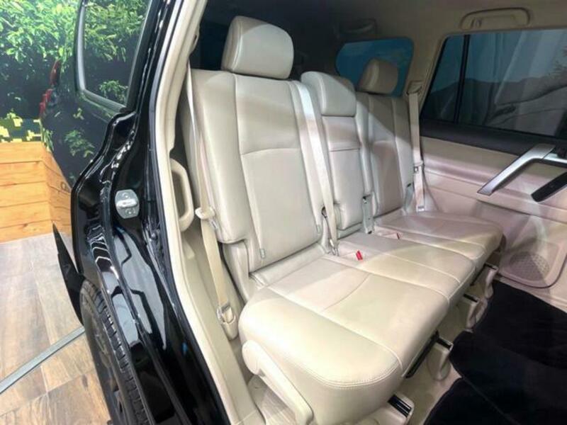 LAND CRUISER PRADO-8