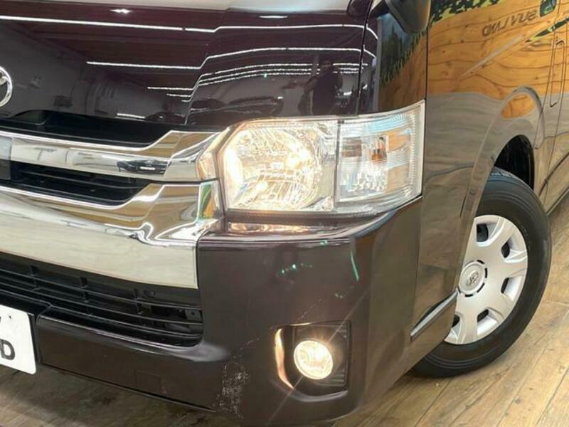 HIACE VAN-11